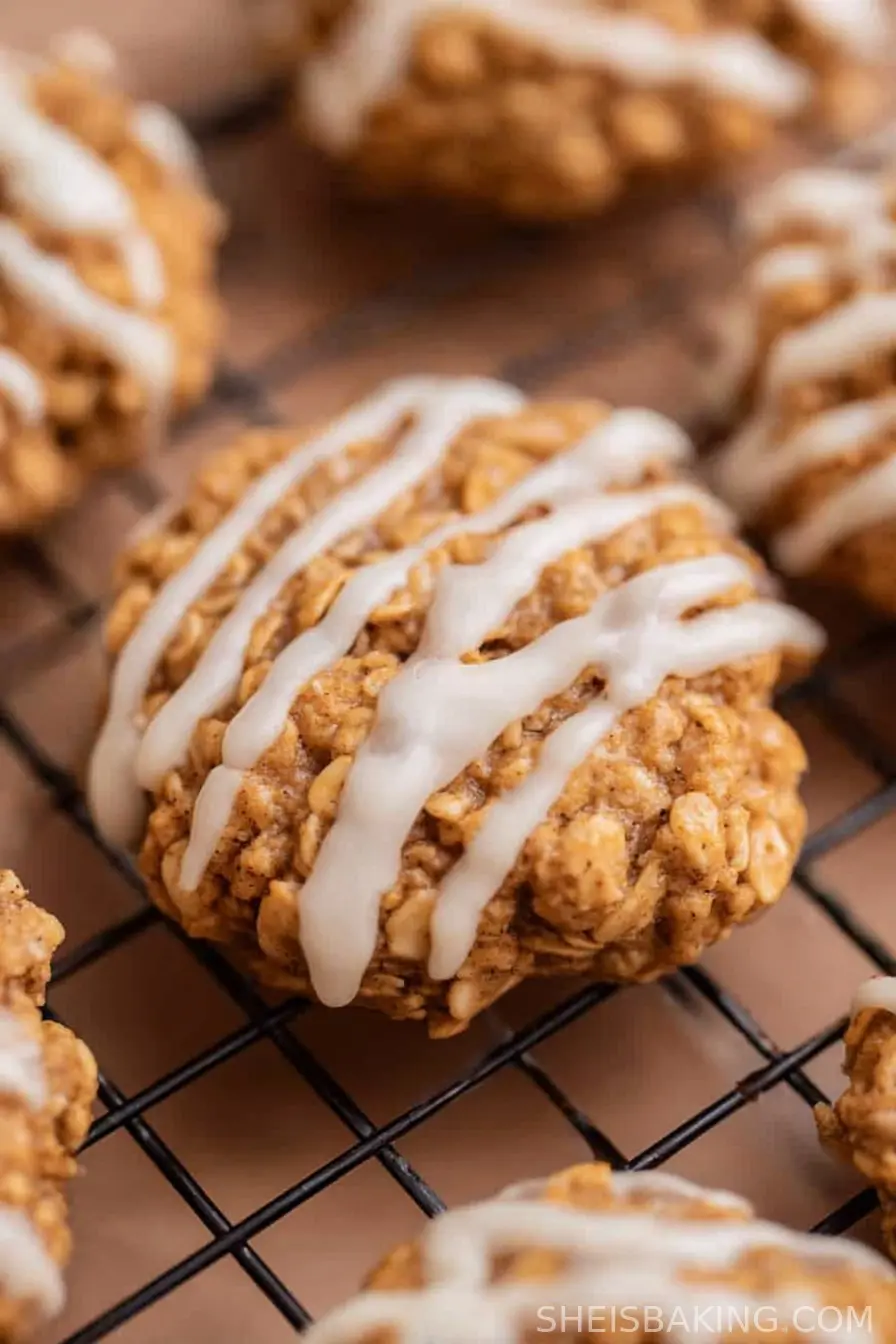 Cinnamon Roll Breakfast Cookies Recipe